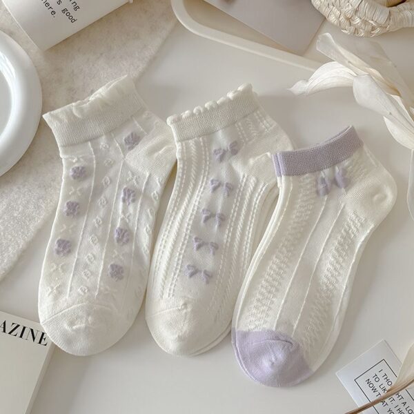 Women's Lavender-White Thin Socks - Image 3